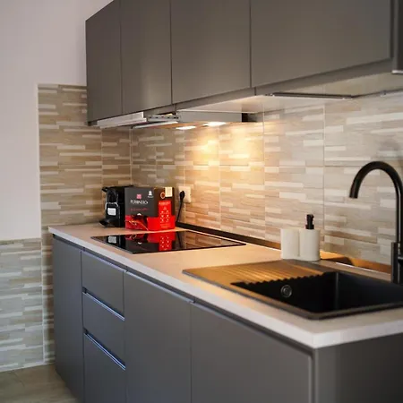 Fly 3 Apartamento Nápoles